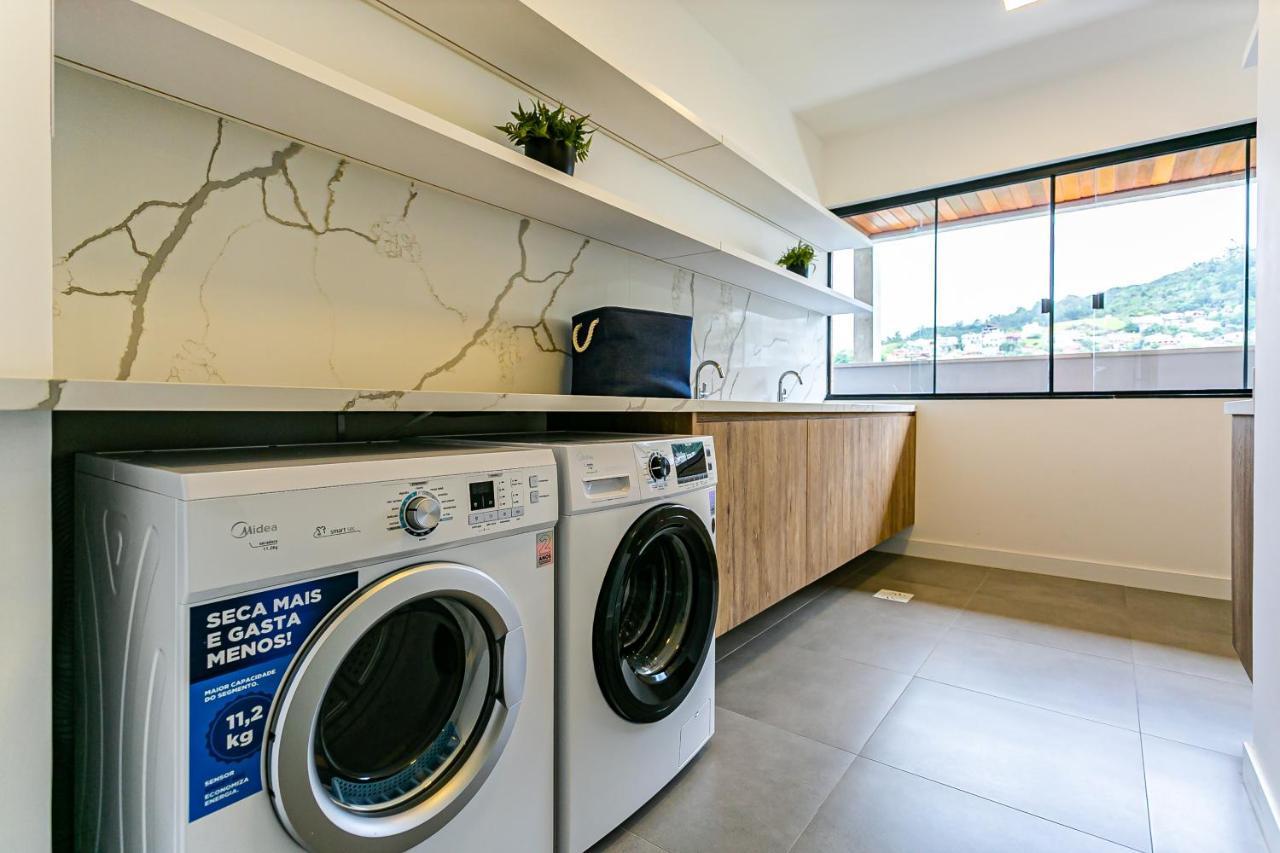 Studio Moderno Com Vaga, Proximo A Lagoa Da Conceicao - Trindade Lejlighed Florianópolis Eksteriør billede